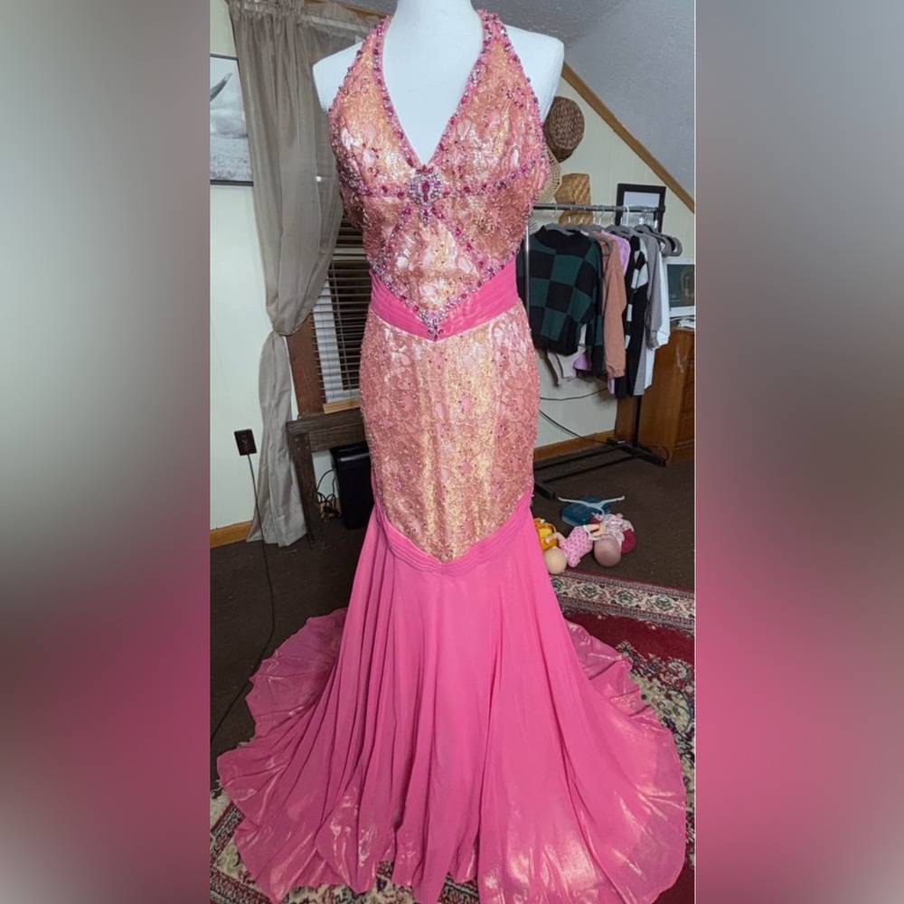 Elegant Pink Evening Gown